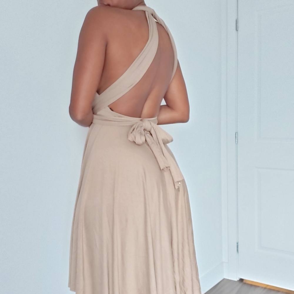 Versatile Dress - Picture 4 of 9
